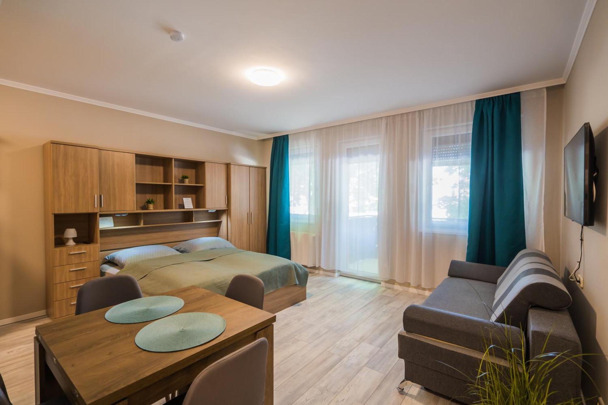 Plazs Home Apartman Siófok Exterior foto